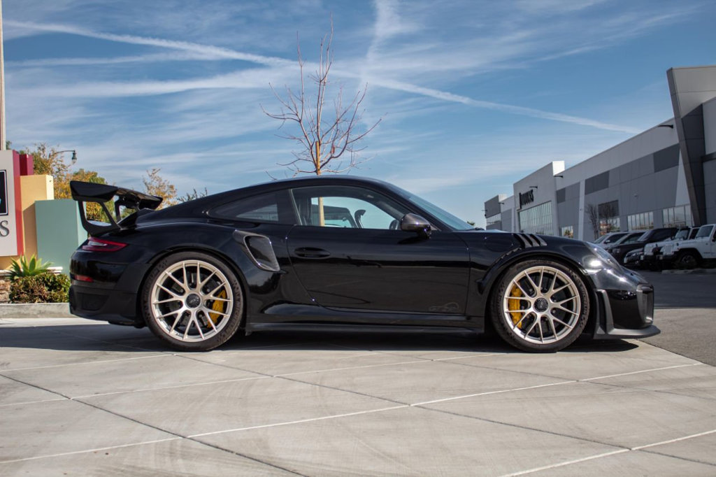 2018 Porsche 911 GT2 RS Coupe, 7/20