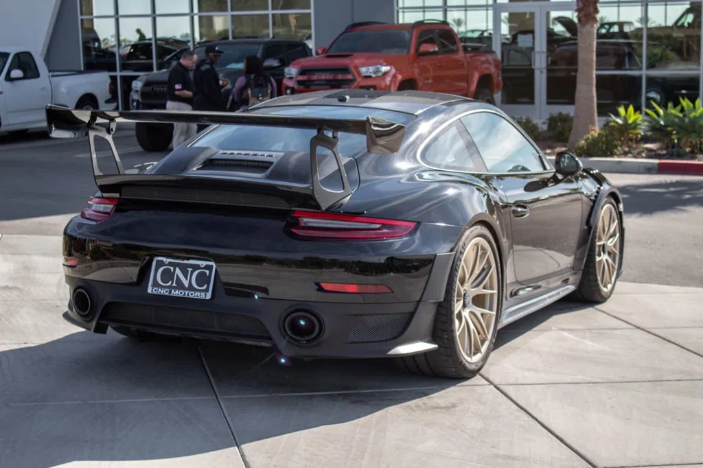 2018 Porsche 911 GT2 RS Coupe, exterior, Black