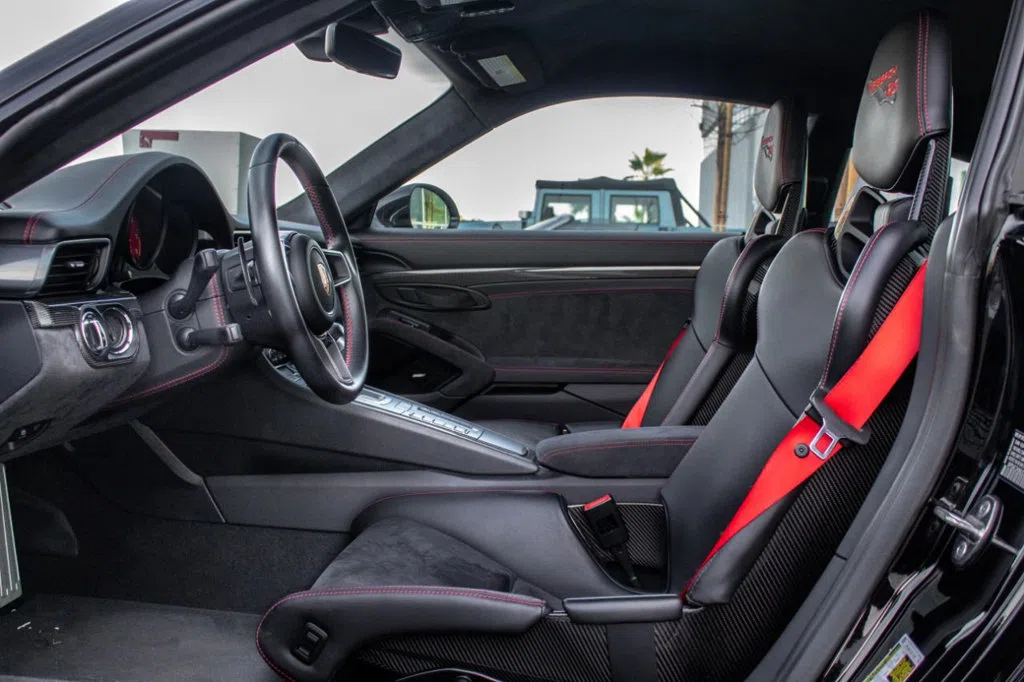 2018 Porsche 911 GT2 RS Coupe interior, seats, Leather Black