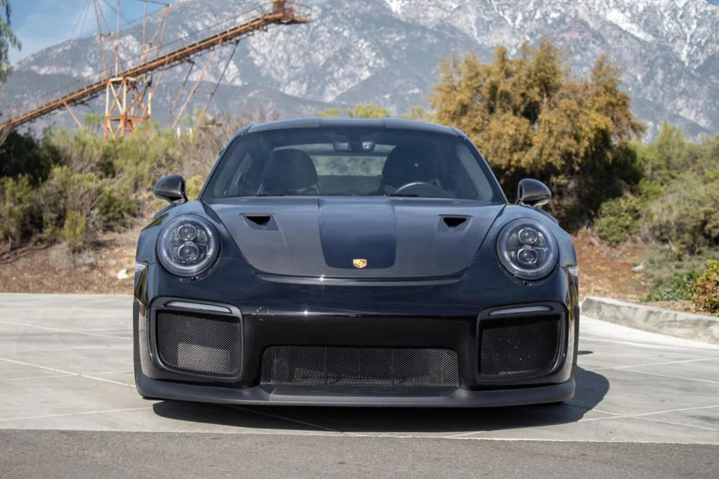 2018 Porsche 911 GT2 RS Coupe, exterior, Black