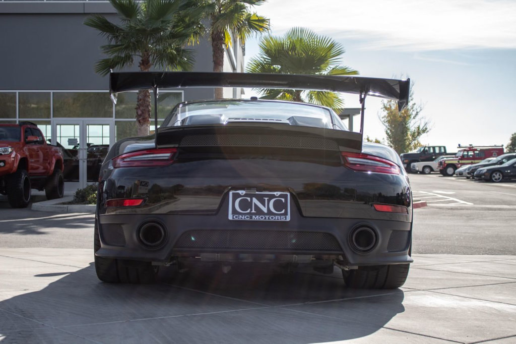 2018 Porsche 911 GT2 RS Coupe, 12/20