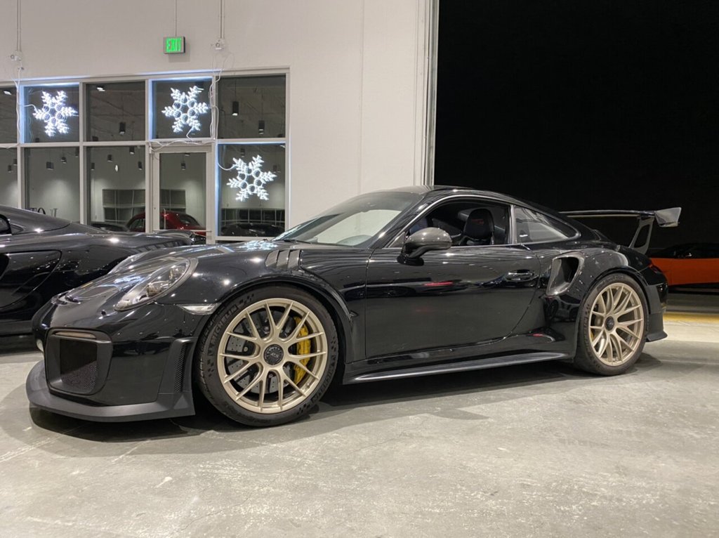2018 Porsche 911 GT2 RS Coupe, 13/20