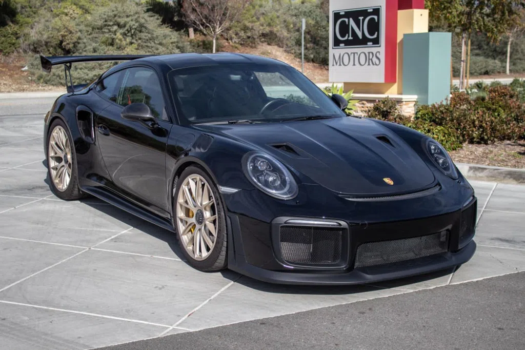 2018 Porsche 911 GT2 RS Coupe, exterior, Black