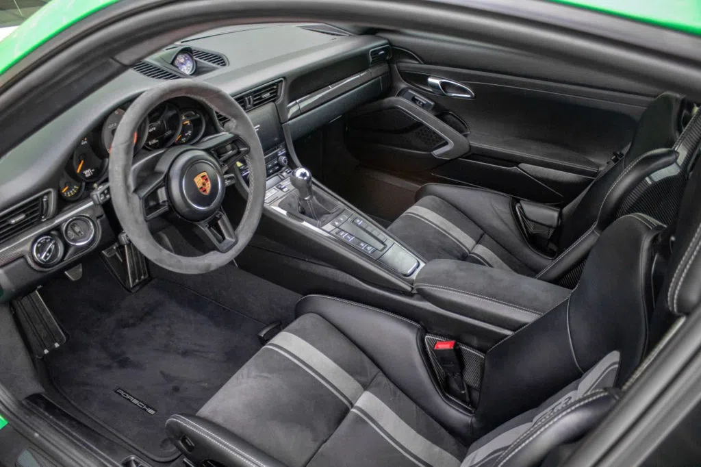 2018 Porsche 911 GT3 Coupe interior, Black Leather/Suede
