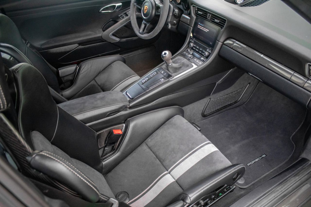2018 Porsche 911 GT3 Coupe, 10/20