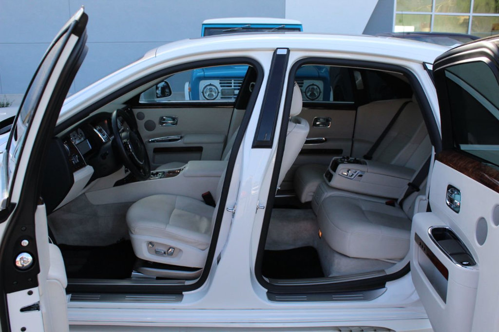 2013 Rolls-Royce Ghost, 10/20