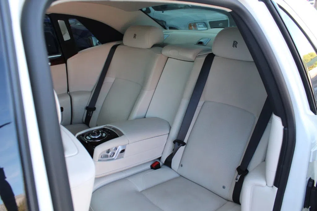 2013 Rolls-Royce Ghost interior, seats, Creme Leather