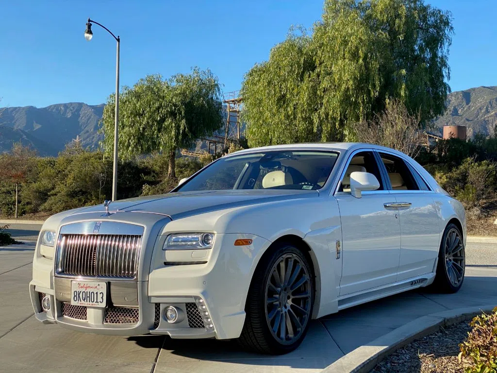 2013 Rolls-Royce Ghost, exterior, White