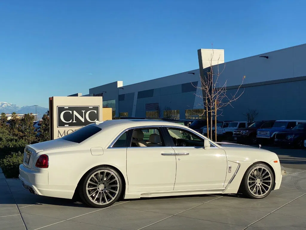 2013 Rolls-Royce Ghost, exterior, White