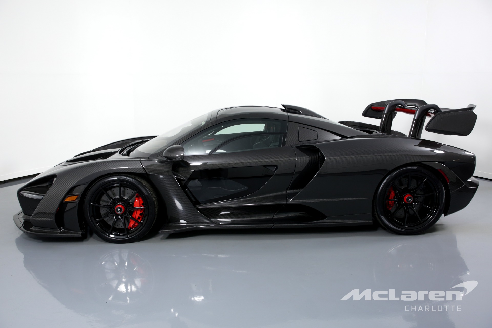 2019 McLaren Senna – 1 of 500, 6/20