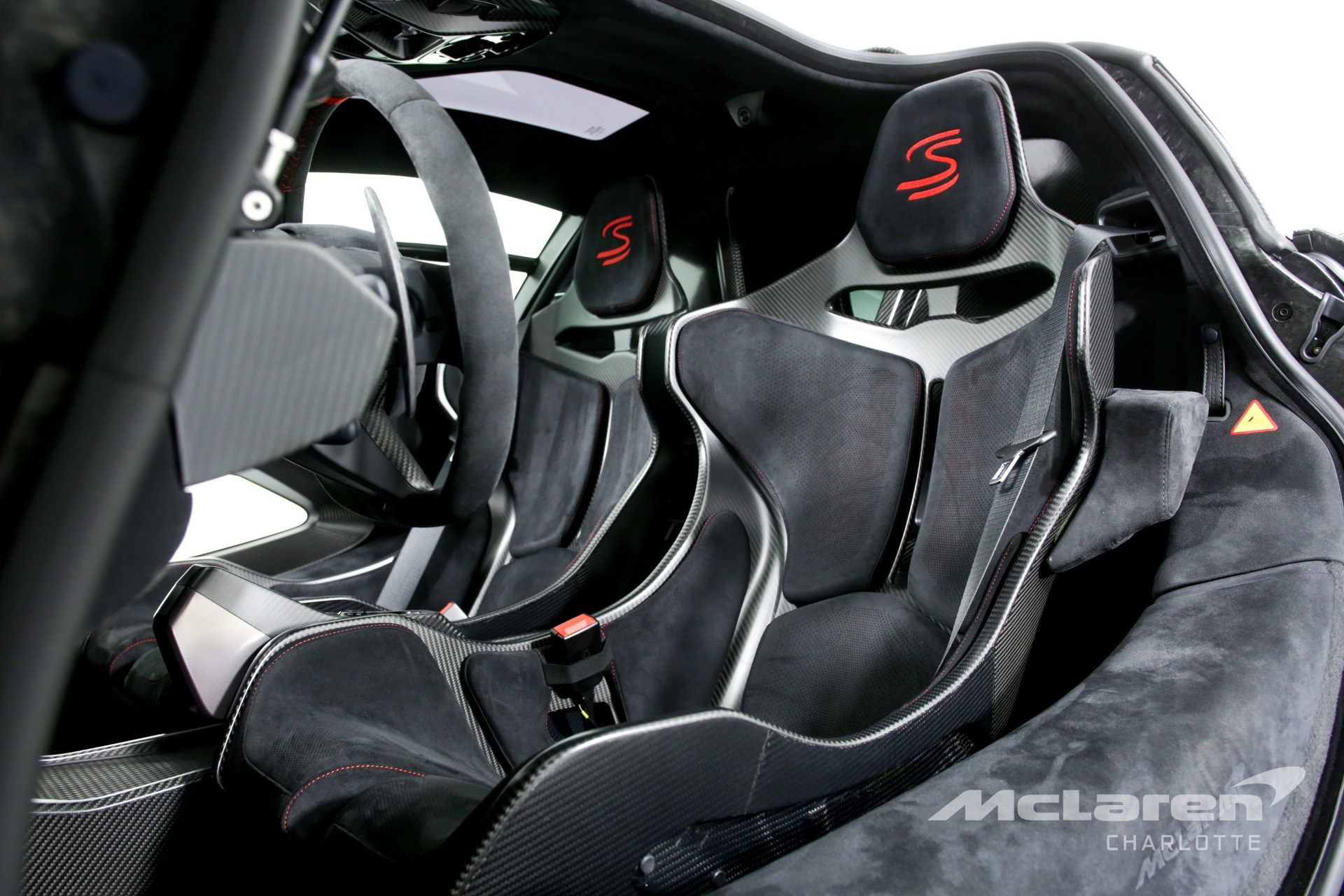 2019 McLaren Senna – 1 of 500, 11/20