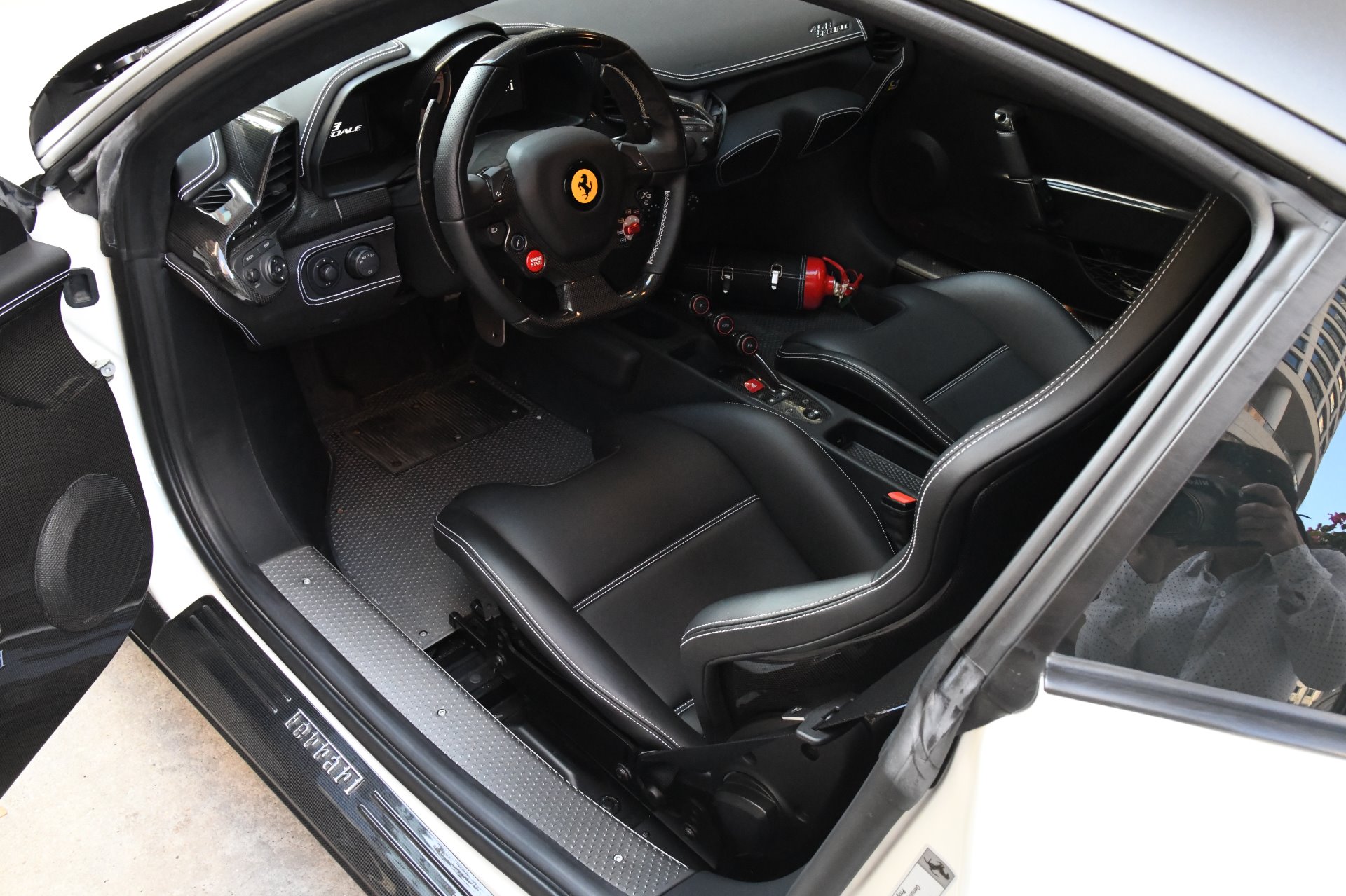 2015 Ferrari 458 Speciale, 2/20