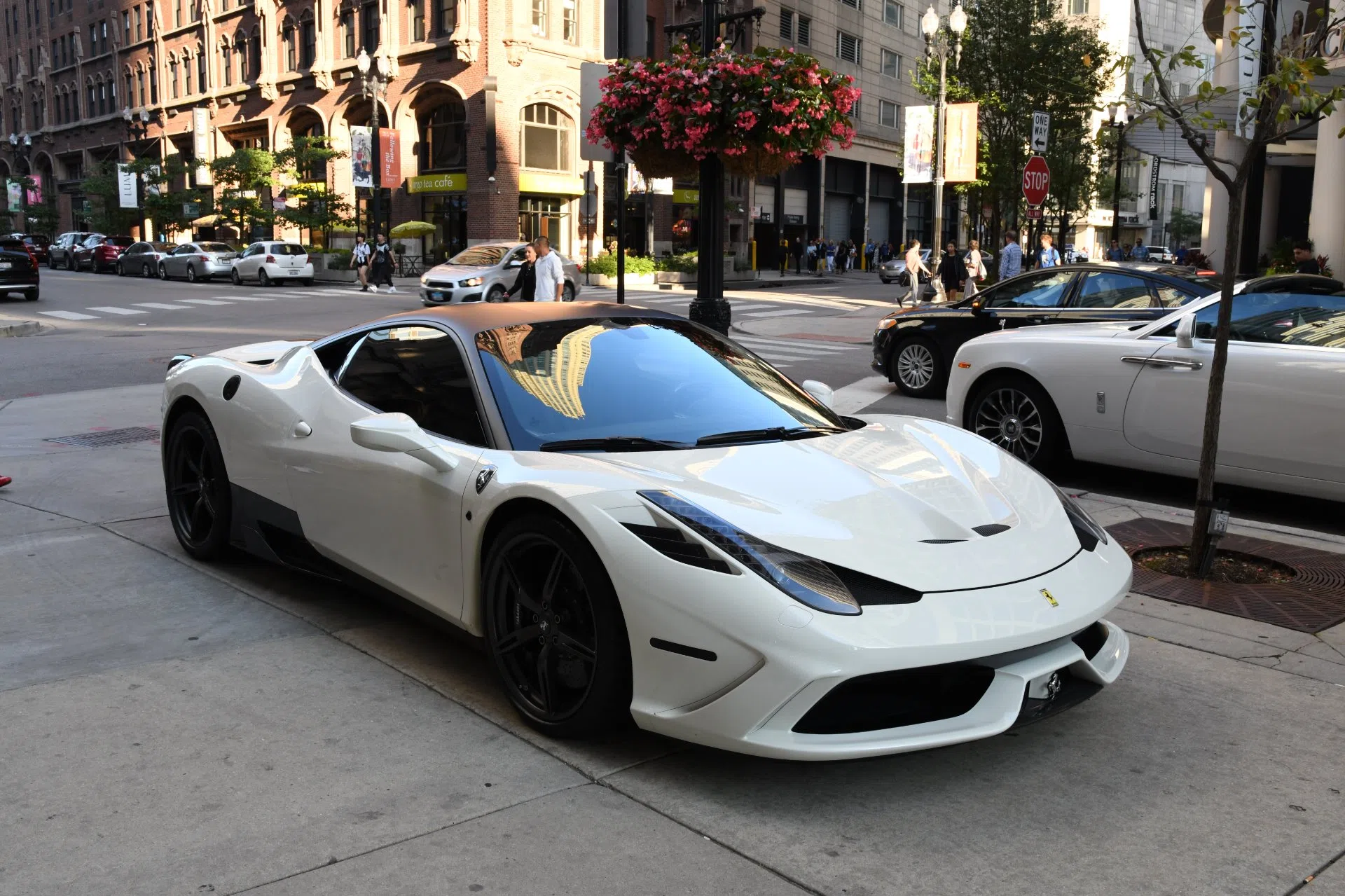 2015 Ferrari 458 Speciale for sale, exterior, Bianco Avus