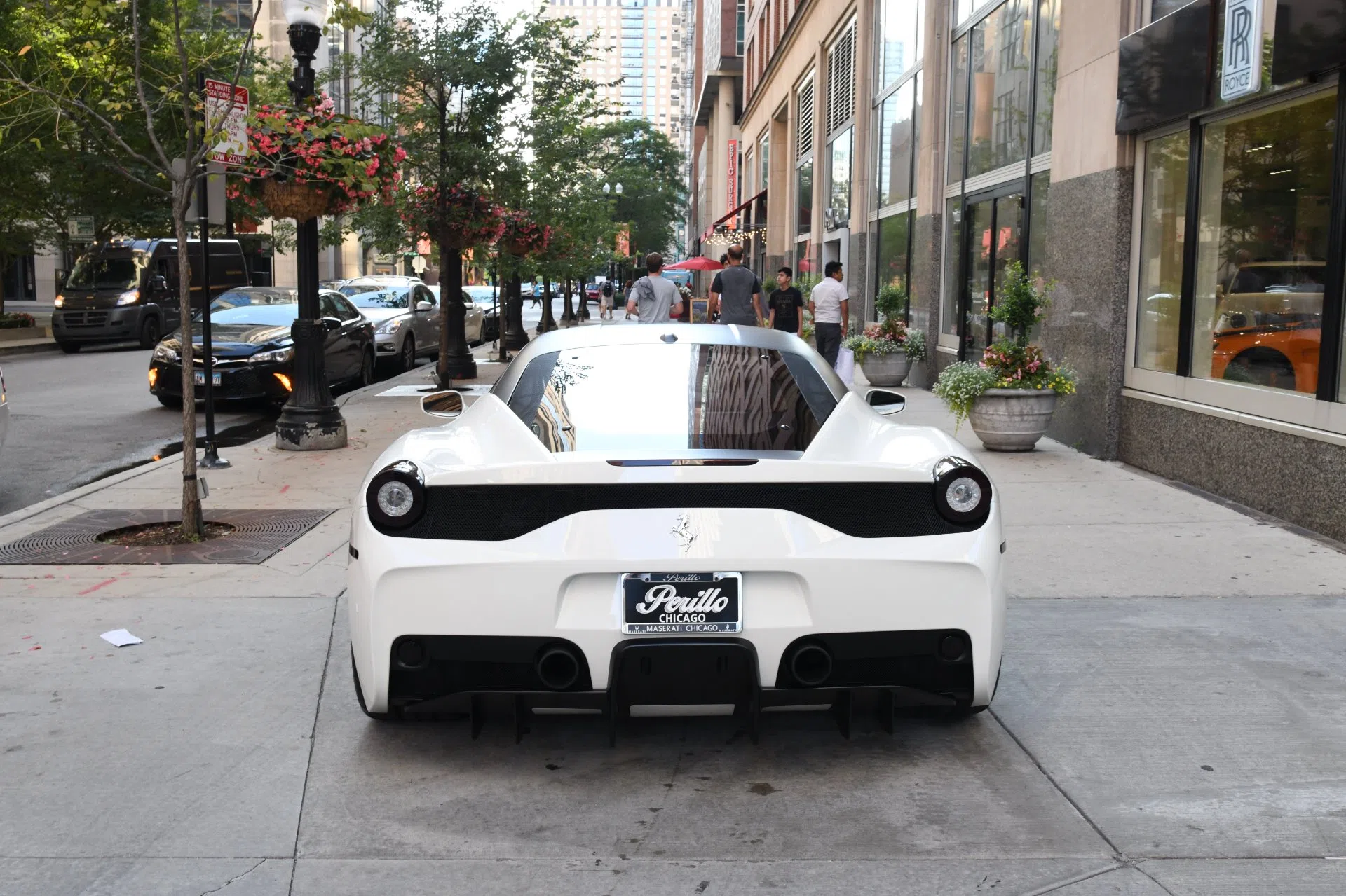 2015 Ferrari 458 Speciale for sale, exterior, Bianco Avus