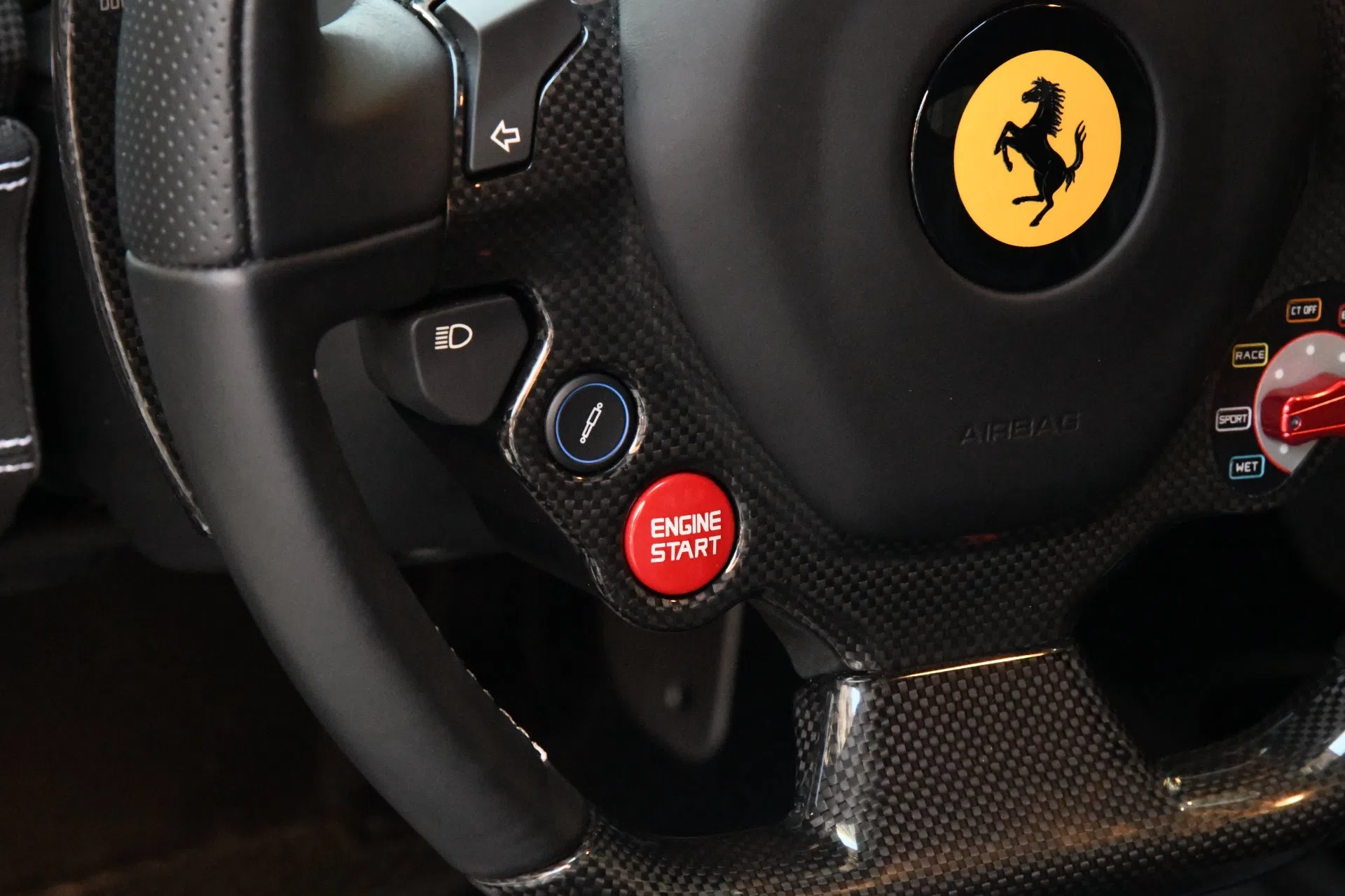 2015 Ferrari 458 Speciale interior, steering wheel, NERO