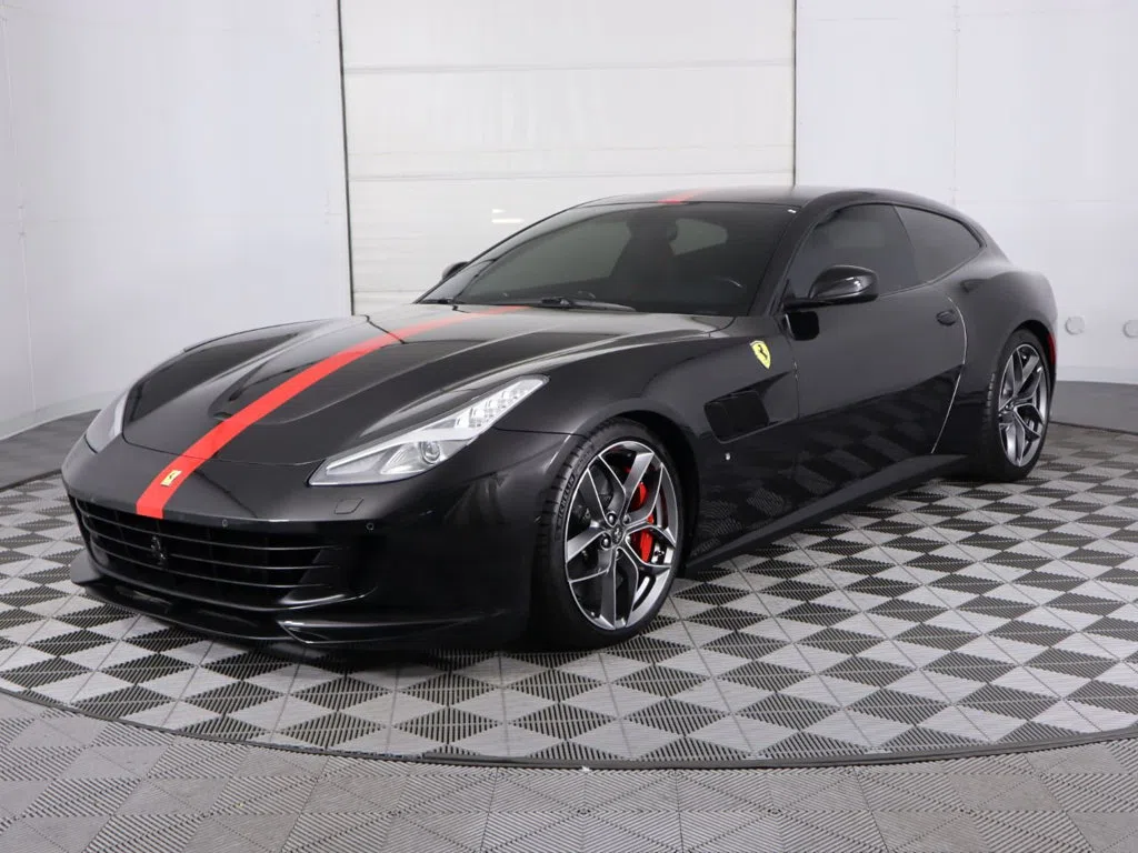 2019 Ferrari GTC4Lusso T