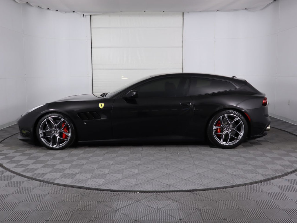 2019 Ferrari GTC4Lusso T, 7/20
