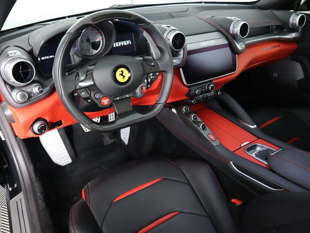 2019 Ferrari GTC4Lusso T, 8/20