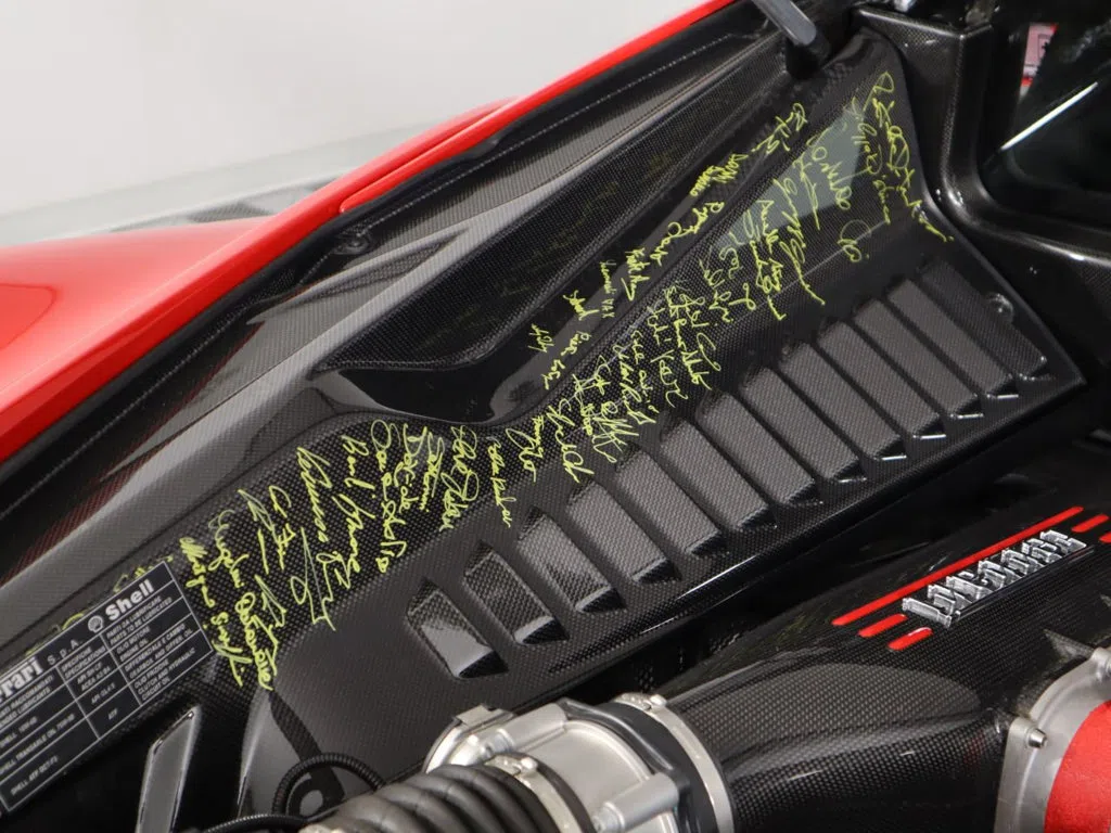 2014 Ferrari 458 Speciale engine