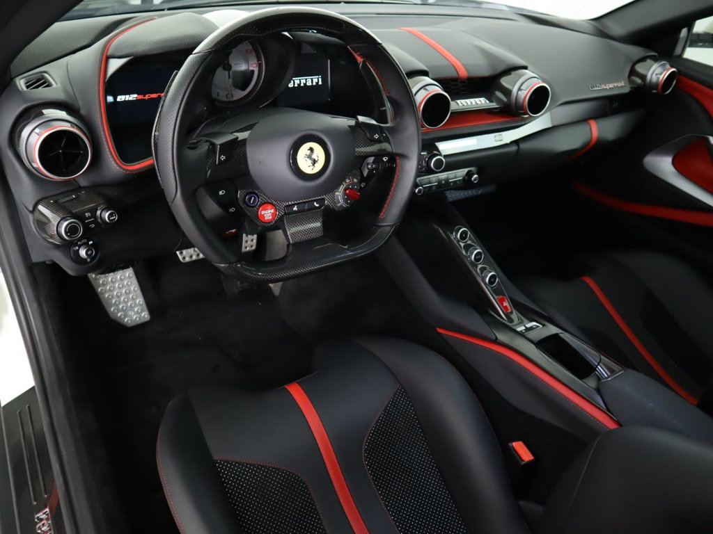 2019 Ferrari 812 Superfast, 3/19