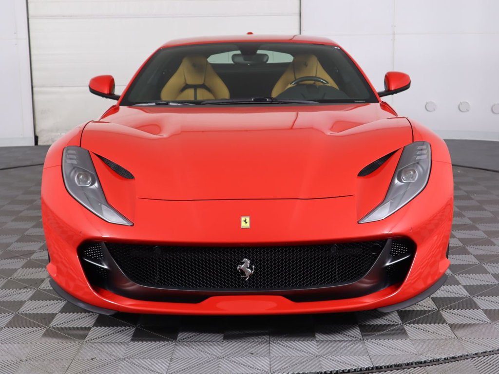 2018 Ferrari 812 Superfast, 2/18