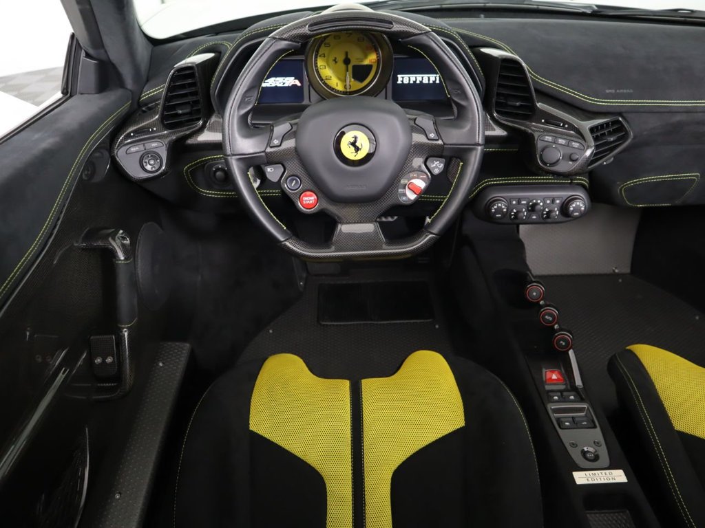 2015 Ferrari 458 Speciale Aperta, 2/20