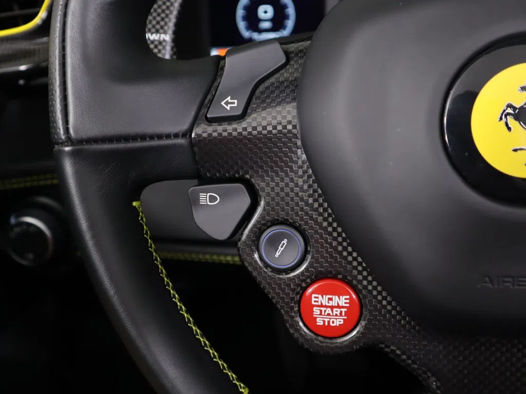 2018 Ferrari 488 Spider interior, steering wheel, Nero Leather