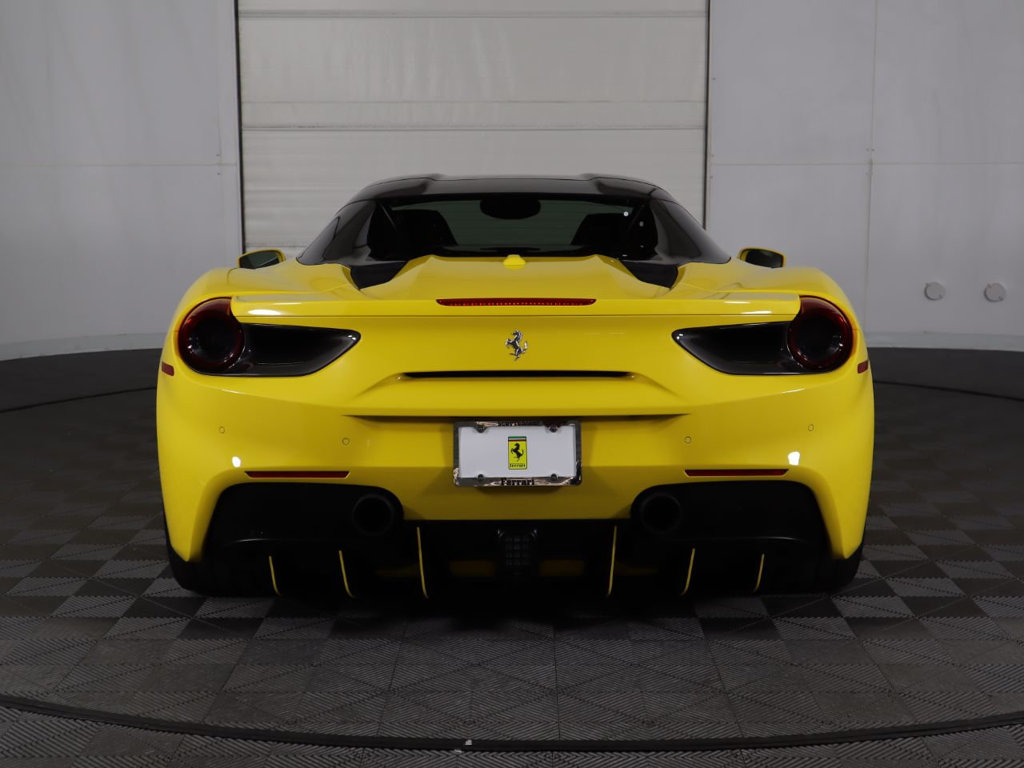 2018 Ferrari 488 Spider, 16/20