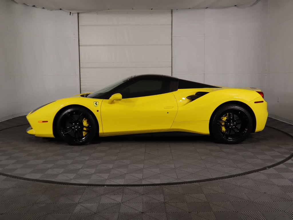 2018 Ferrari 488 Spider, 17/20