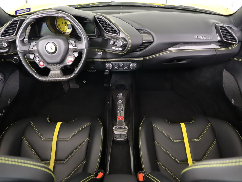 2017 Ferrari 488 Spider, 18/20