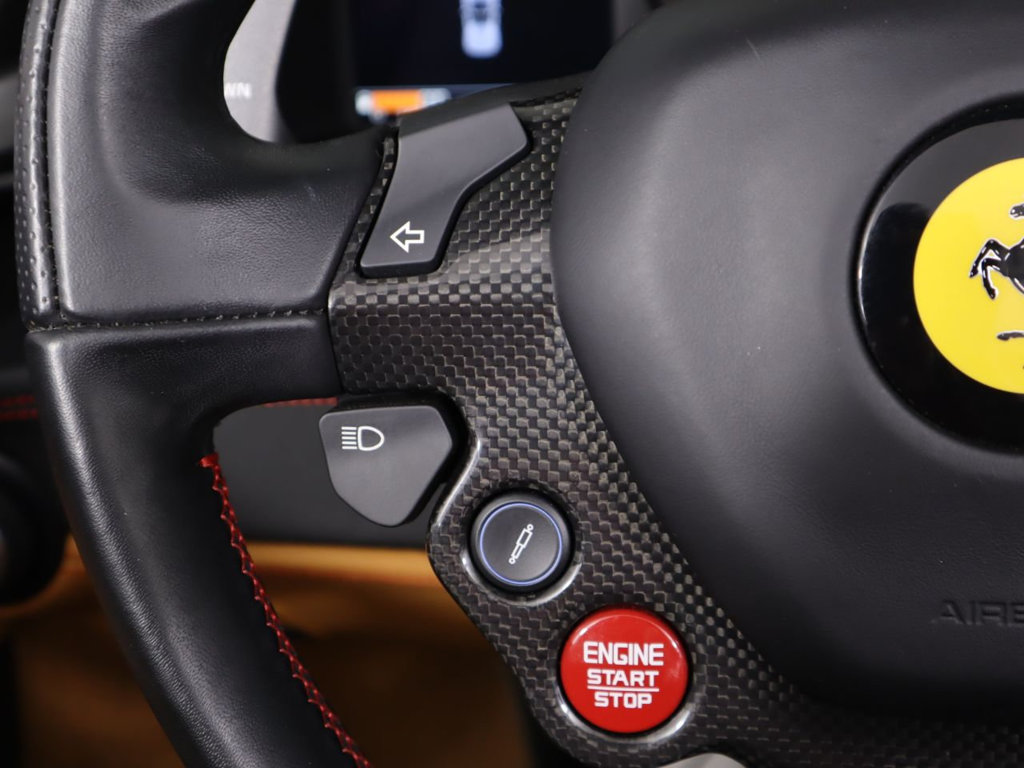 2016 Ferrari 488 Spider, 4/20