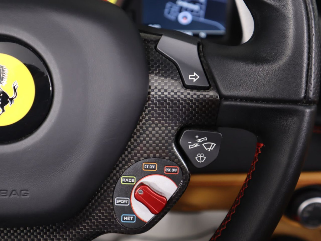 2016 Ferrari 488 Spider, 5/20