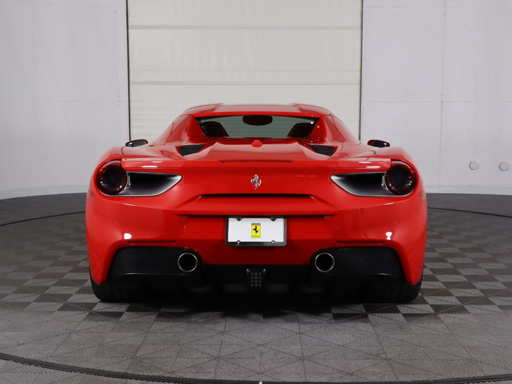 2016 Ferrari 488 Spider, 18/20