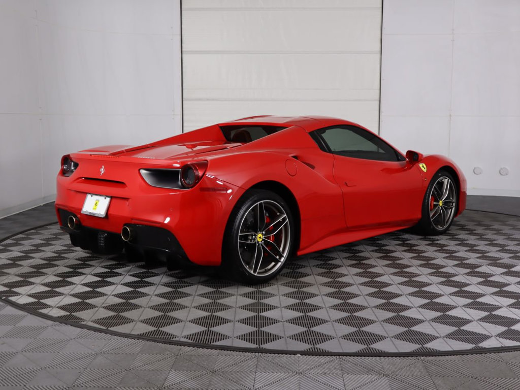 2016 Ferrari 488 Spider, 20/20