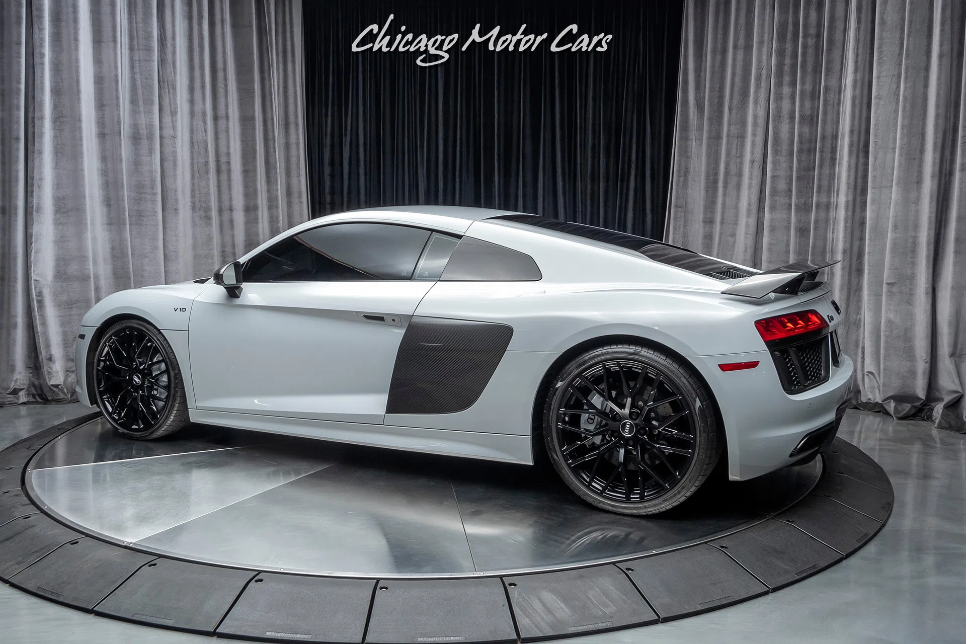 2017 Audi R8 5.2 Quattro V10 Plus Msrp for sale, exterior, Suzuka Gray Metallic