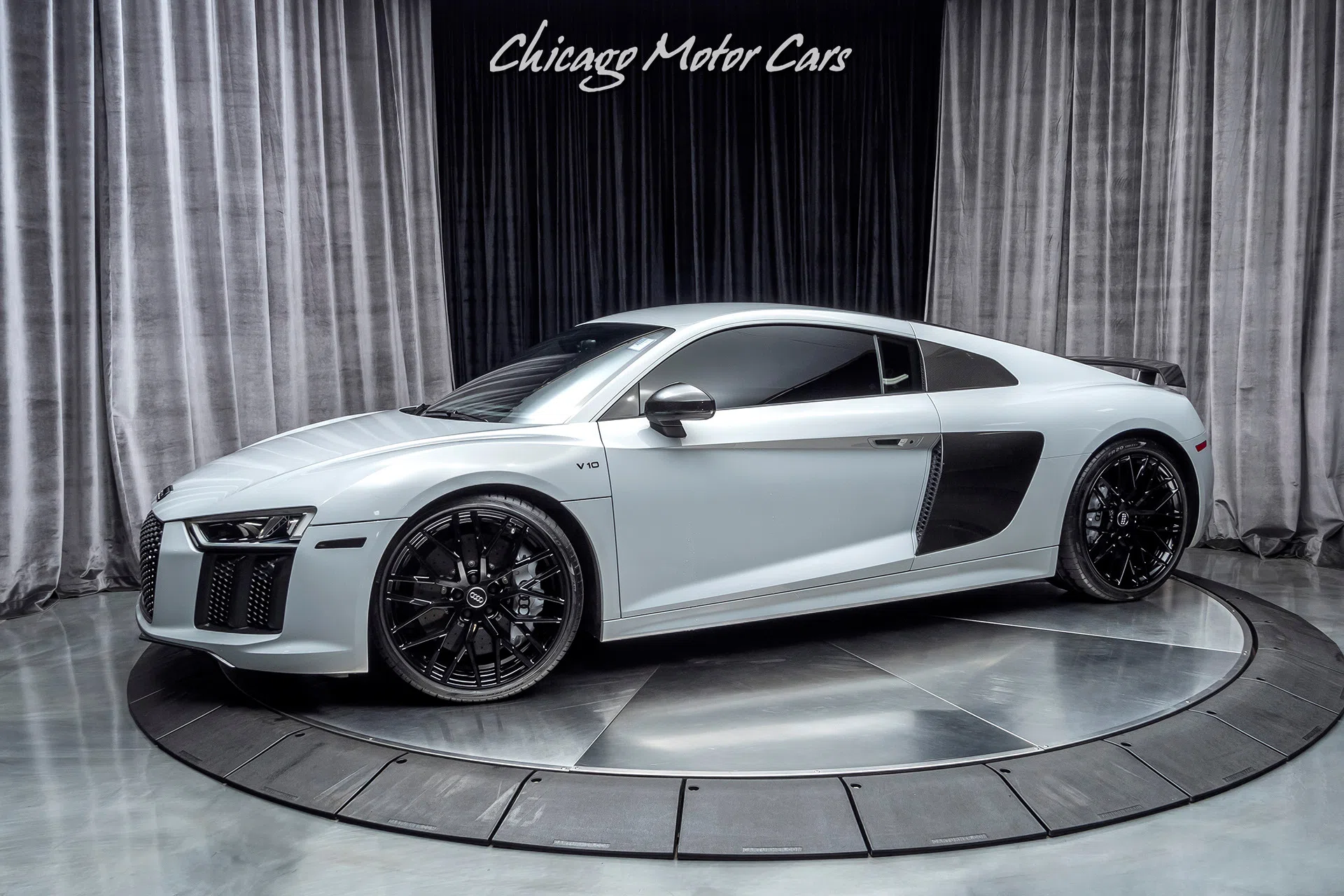 2017 Audi R8 5.2 Quattro V10 Plus Msrp for sale, exterior, Suzuka Gray Metallic