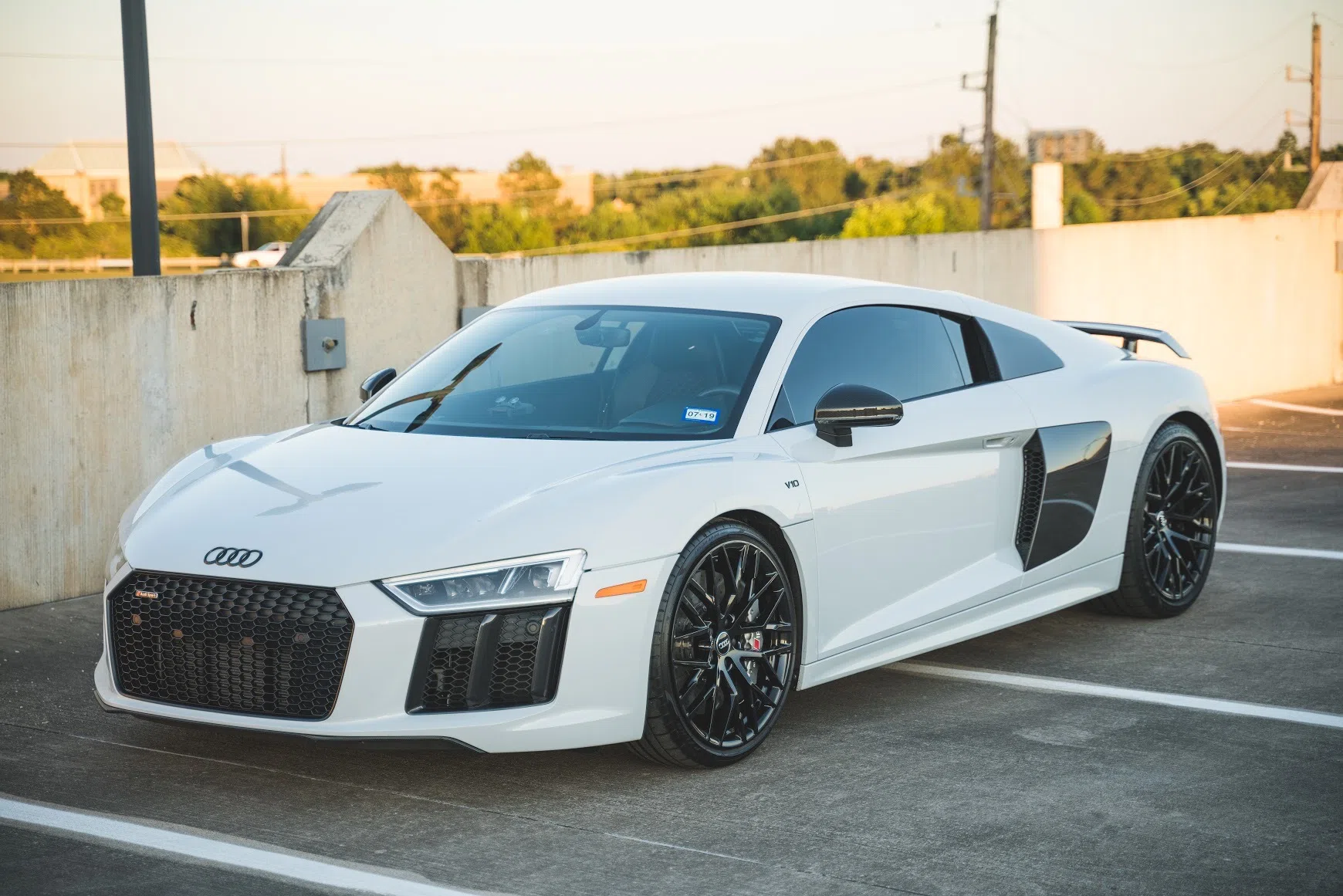 2017 AUDI R8 5.2 QUATTRO V10 PLUS MSRP