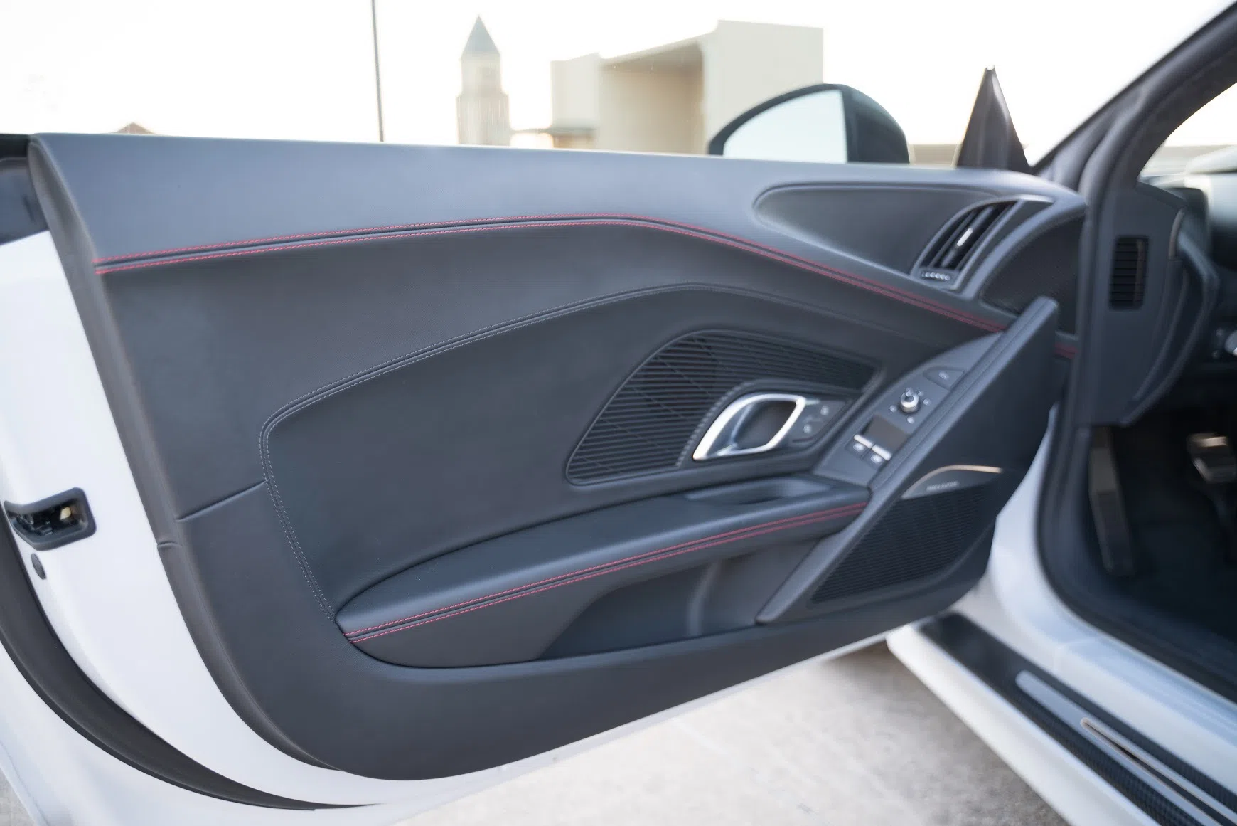 2017 Audi R8 5.2 Quattro V10 Plus Msrp interior, door panel, Black W/ Express Red Stitching