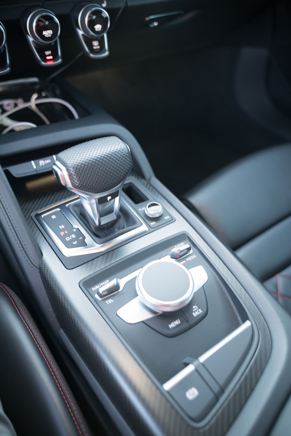 2017 AUDI R8 5.2 QUATTRO V10 PLUS MSRP, 4/17