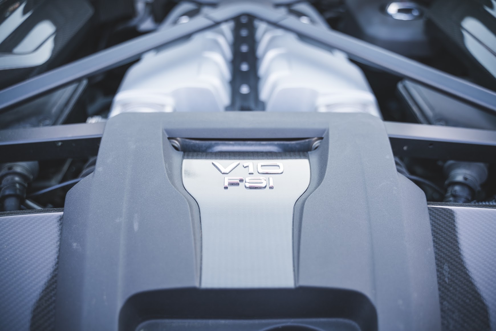 2017 AUDI R8 5.2 QUATTRO V10 PLUS MSRP, 11/17