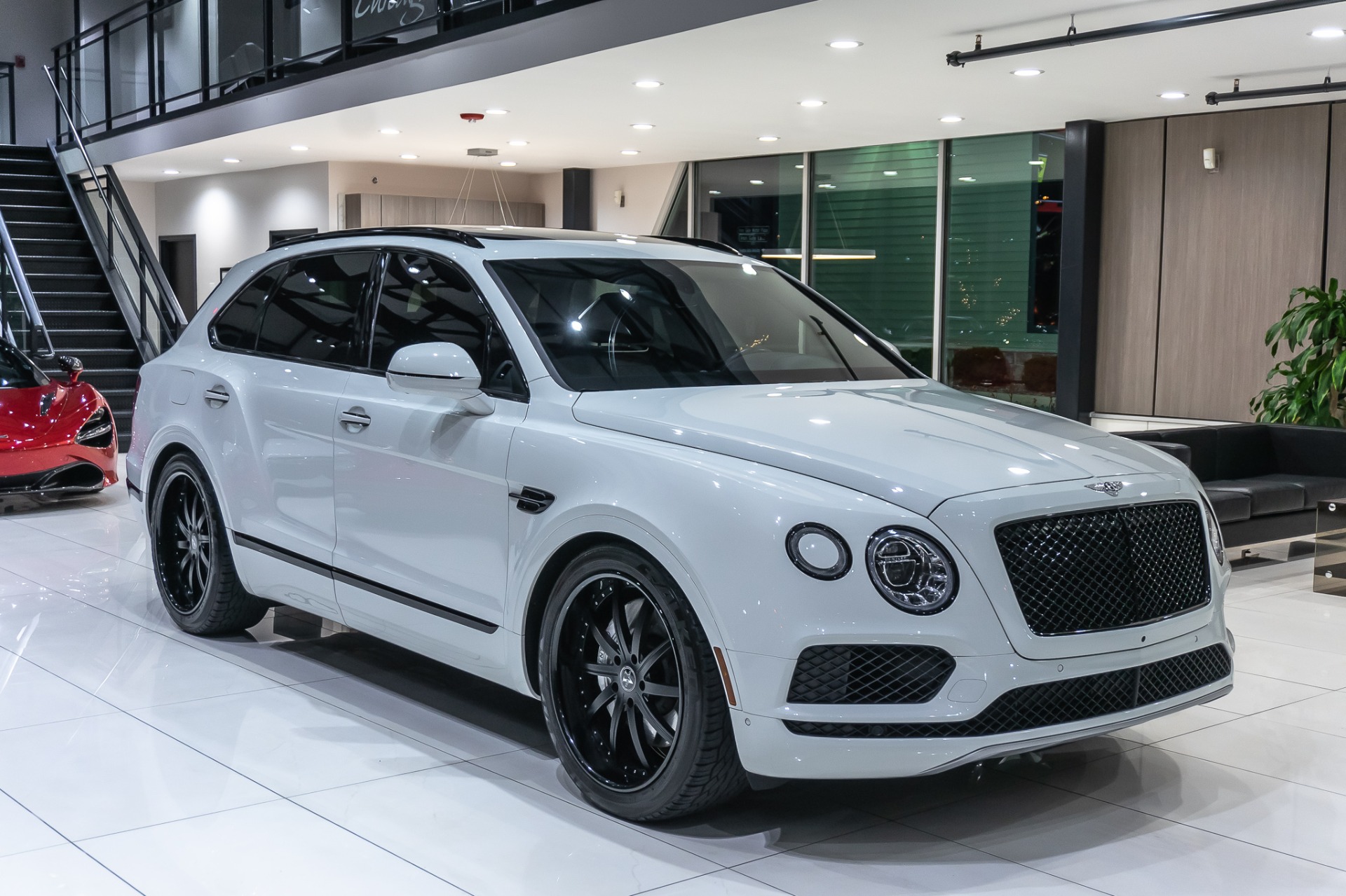 2017 BENTLEY BENTAYGA W12, 7/20