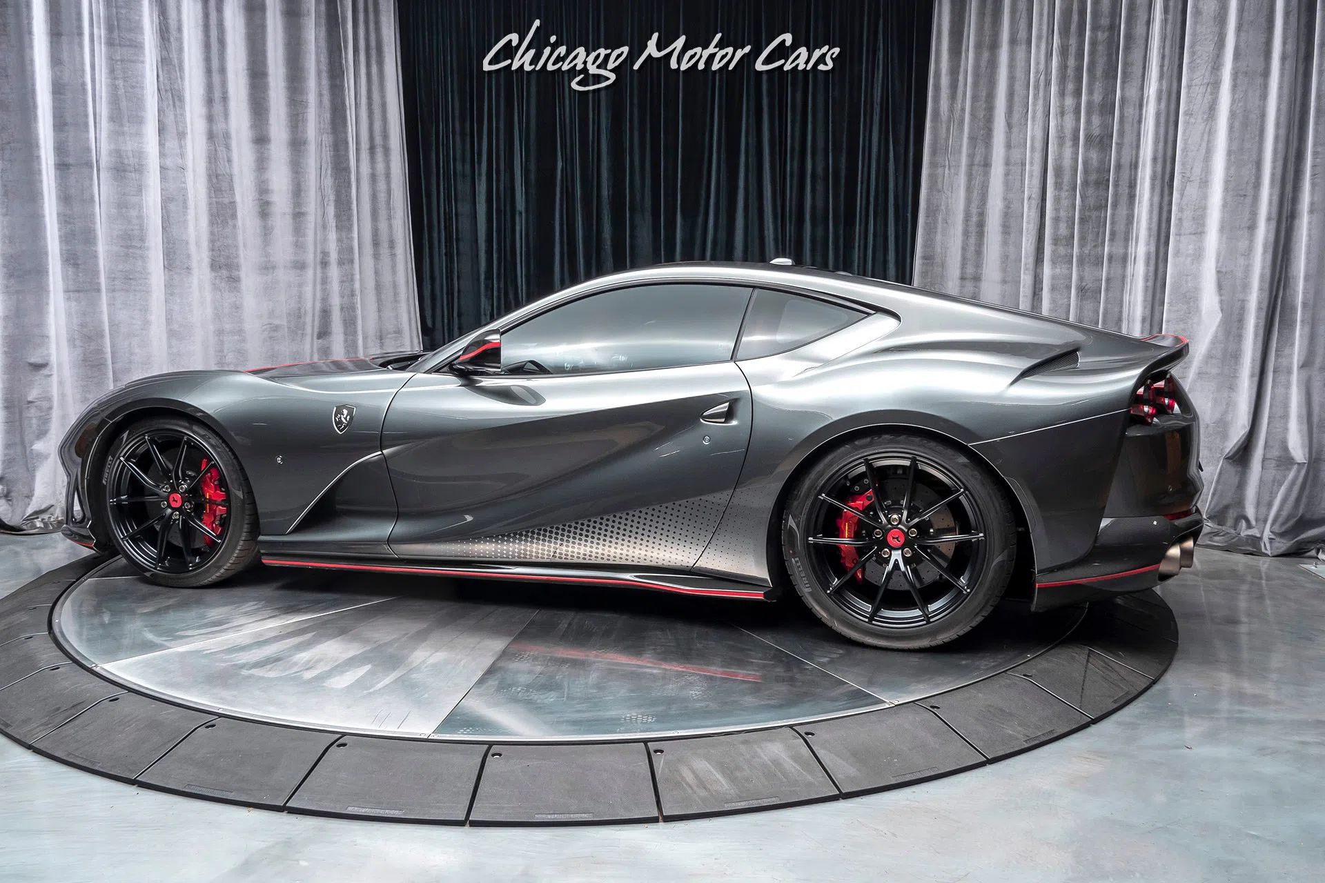 2018 Ferrari 812 Superfast for sale, exterior, Grigio Silverstone Metallic