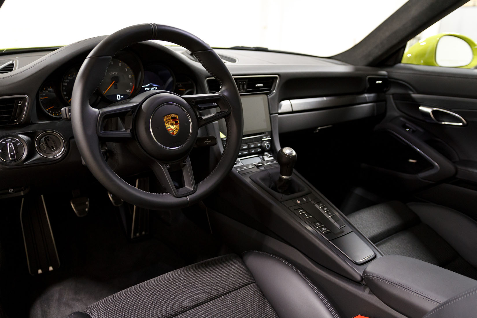 2018 Porsche 911 GT3 Touring, 3/21