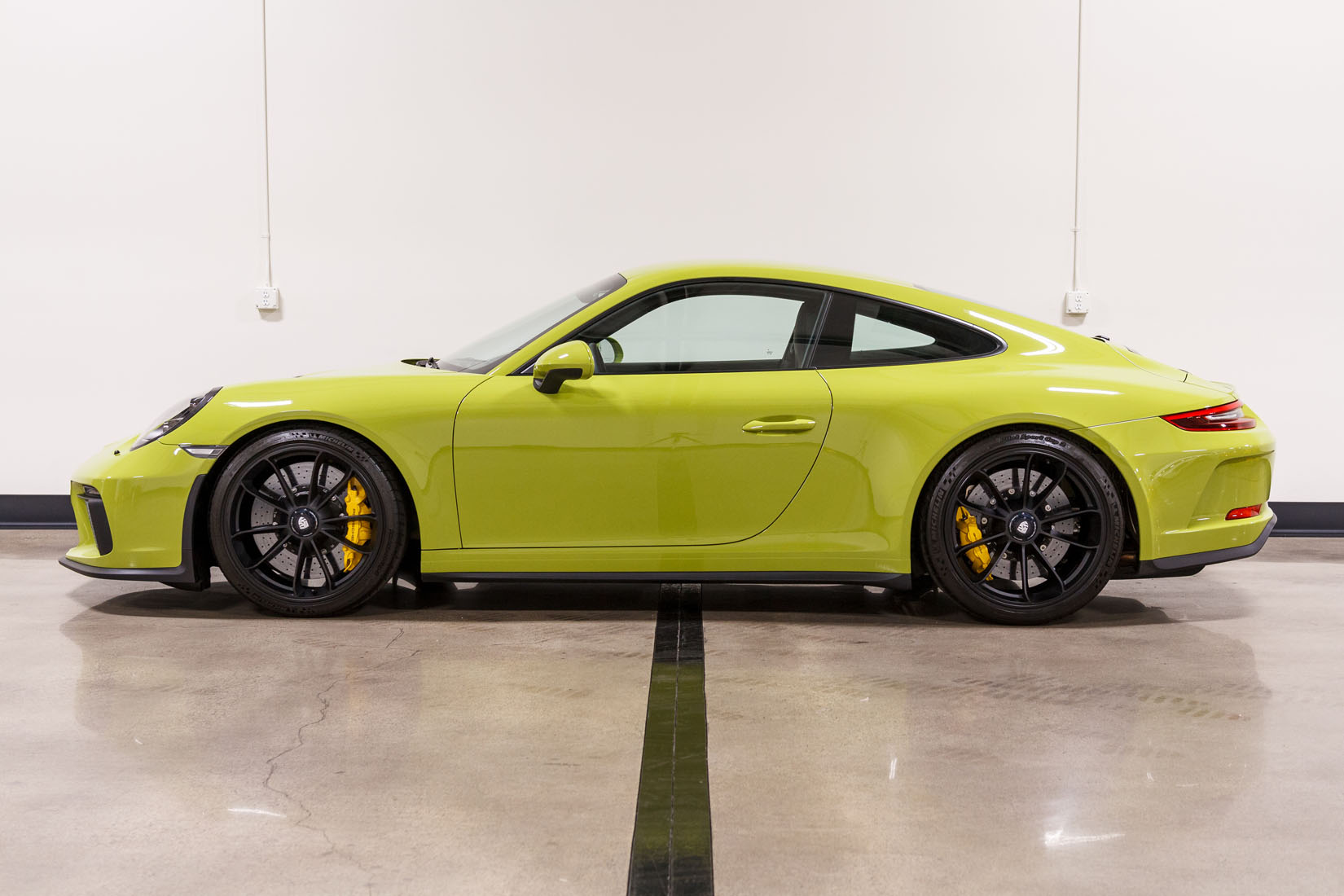 2018 Porsche 911 GT3 Touring, 9/21