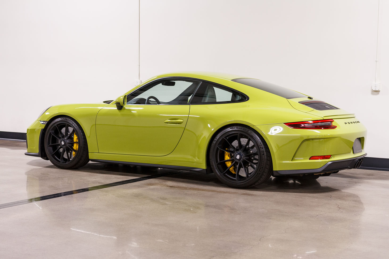 2018 Porsche 911 GT3 Touring, 10/21