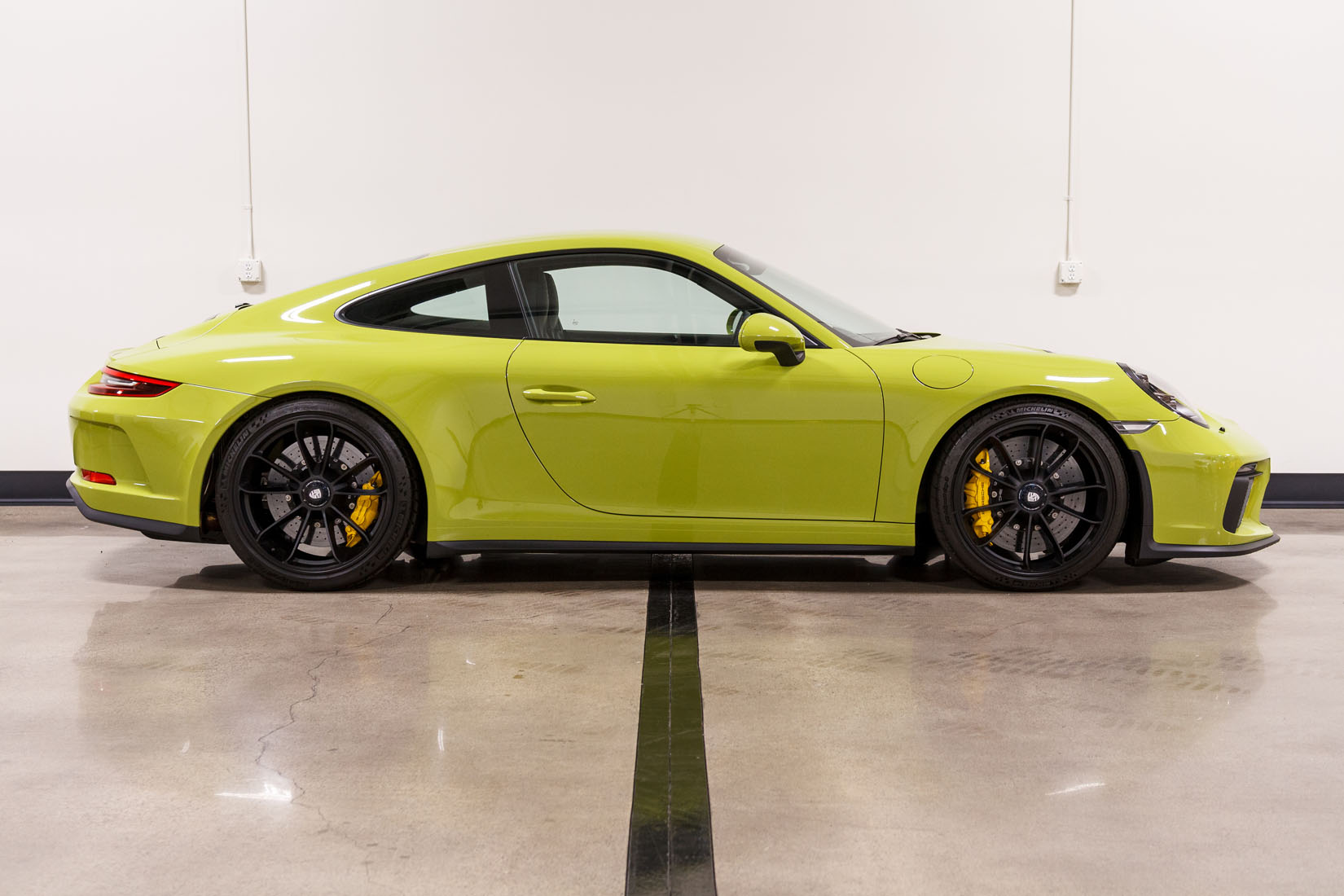 2018 Porsche 911 GT3 Touring, 12/21