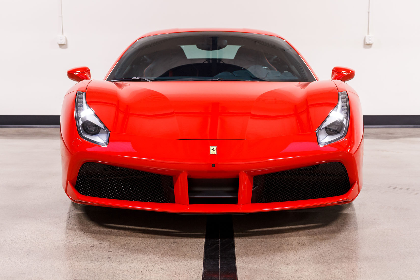 2018 Ferrari 488 GTB, 3/21