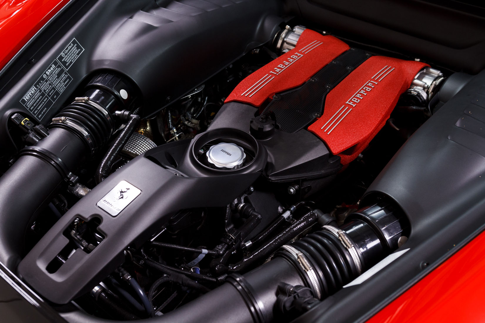 2018 Ferrari 488 GTB, 19/21