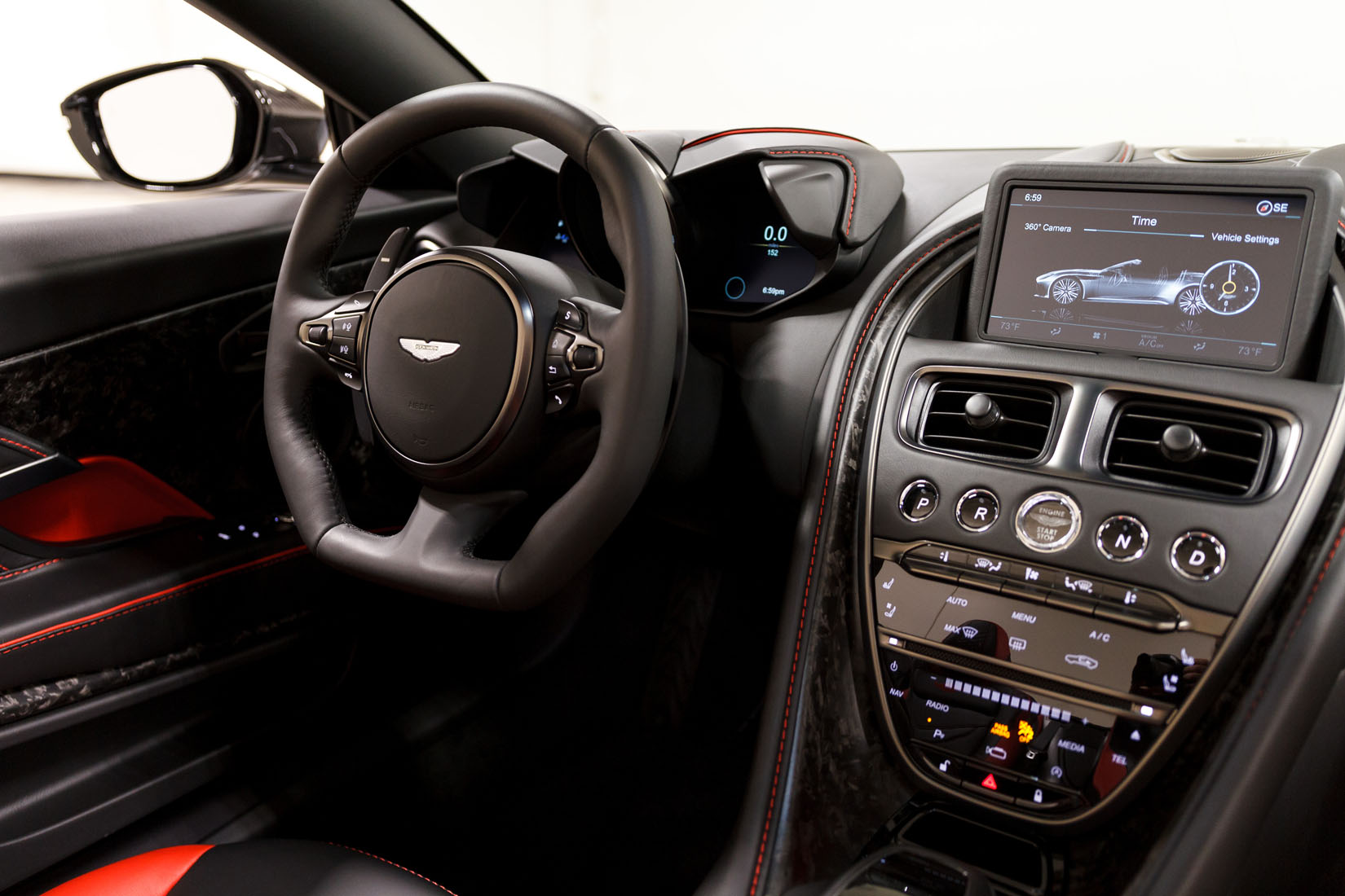 2020 Aston Martin DBS Superleggera Volante, 4/21