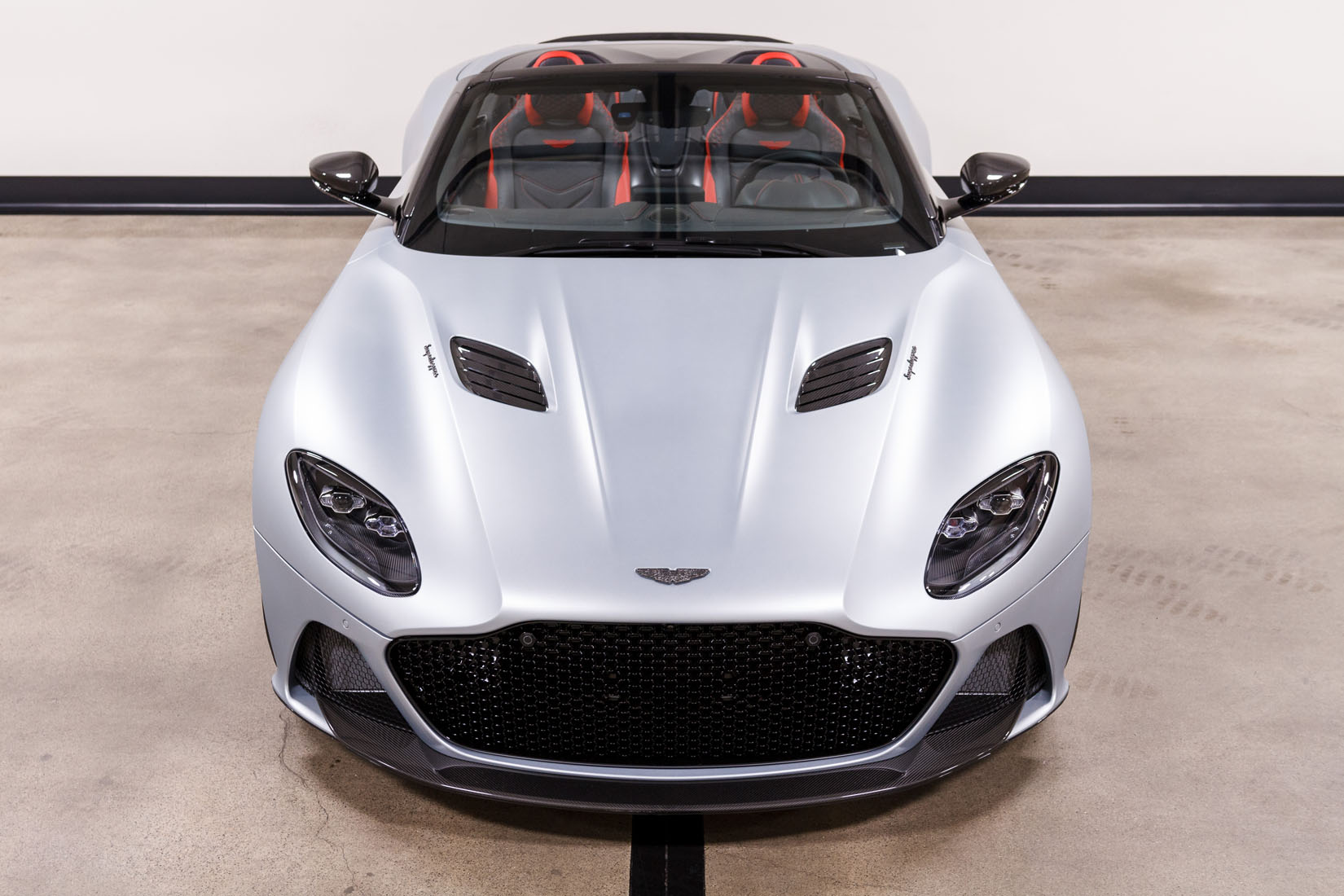 2020 Aston Martin DBS Superleggera Volante, 13/21